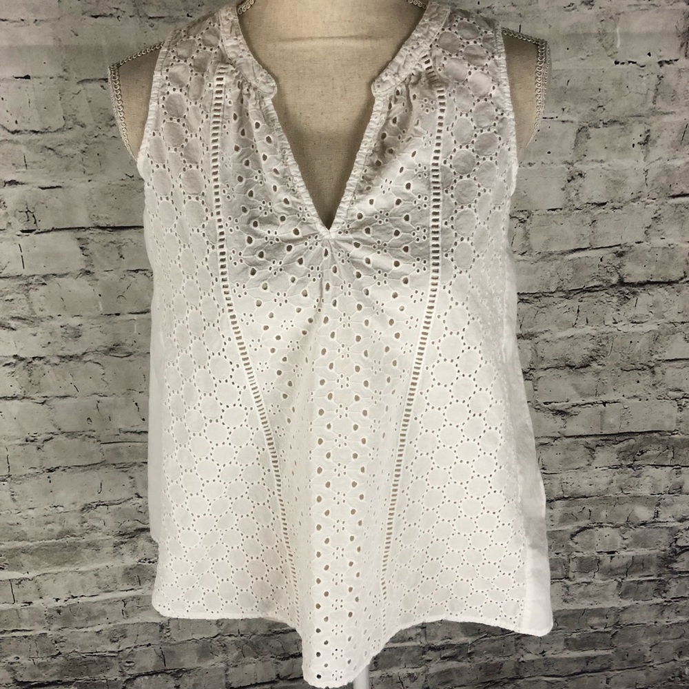 Women’s small white maternity tank top.